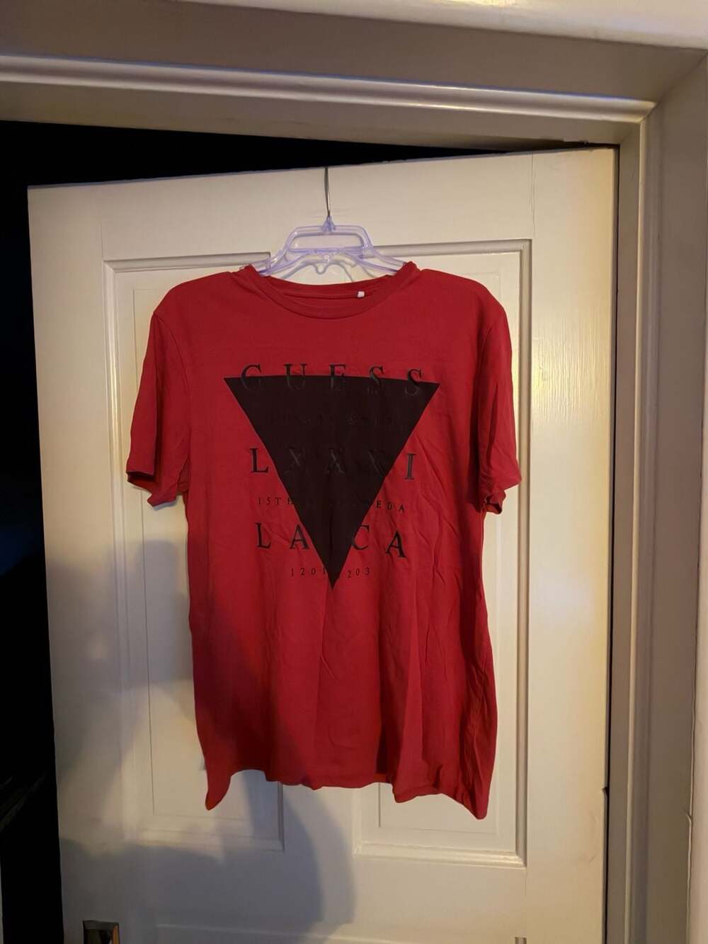 Guess Red Triangle Logo Graphic T-Shirt Large